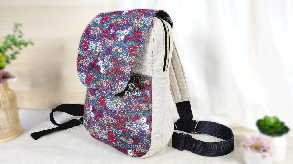 Sac à dos fleuri cousu main avec kit de couture SAB et CO